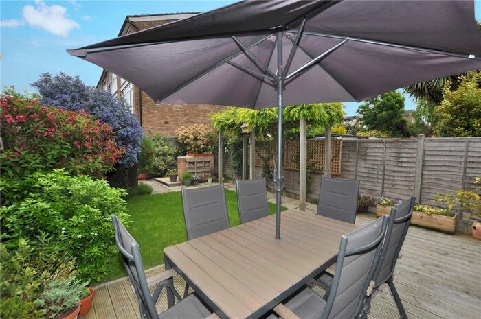 2 Bedroom Semi-Detached House For Sale In Bremer Road, Staines Upon Thames, Surrey, TW18