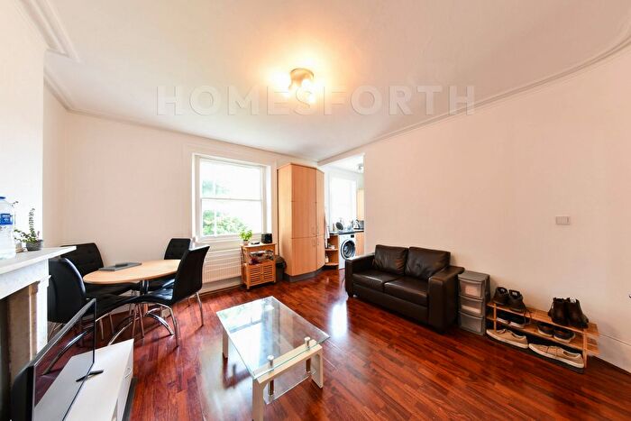 2 Bedroom Flat To Rent In Abbots Place, West Hampstead, NW6