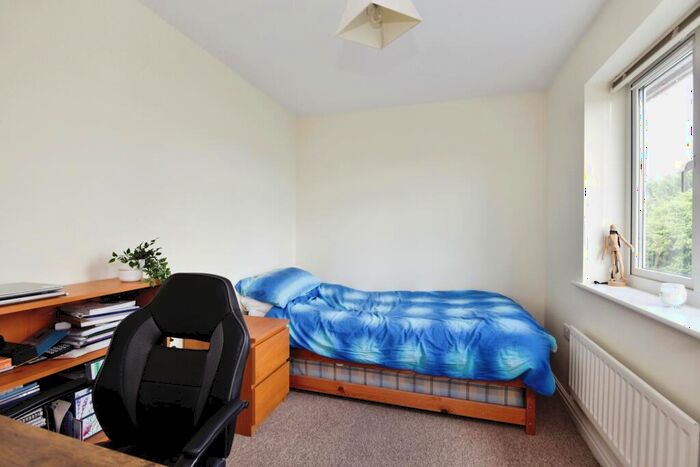 2 Bedroom Flat For Sale In Godwin Way, Stoke-On-Trent, Staffordshire, ST4