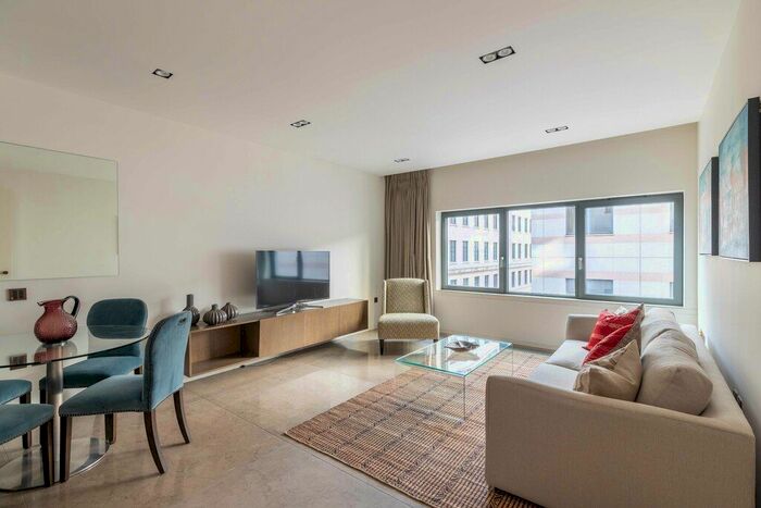 1 Bedroom Flat To Rent In Babmaes Street, St James, SW1Y