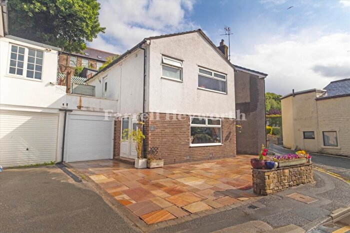 3 Bedroom House For Sale In Low Road, Halton, Lancaster, LA2