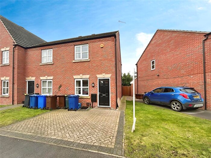 2 Bedroom Semi-Detached House To Rent In Blakeholme Court, Burton-on-Trent, Staffordshire, DE14