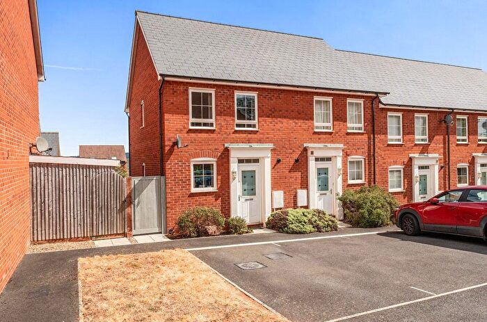 2 Bedroom End Terrace House For Sale In Seldon Crescent, Exeter, EX1