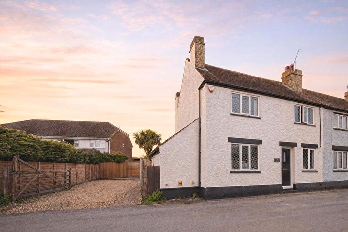 3 Bedroom Cottage For Sale In Hoath, Canterbury, CT3