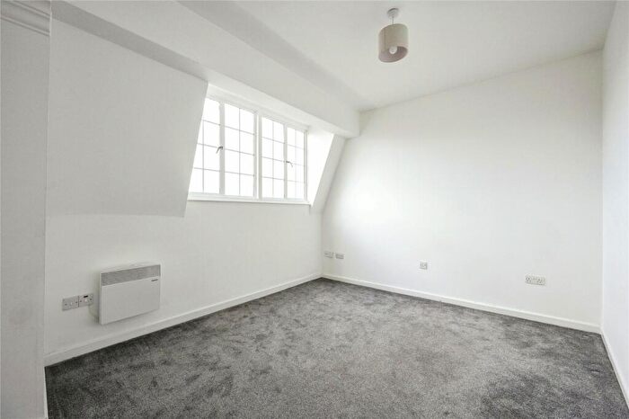 1 Bedroom Flat For Sale In Scot Lane, Doncaster, South Yorkshire, DN1