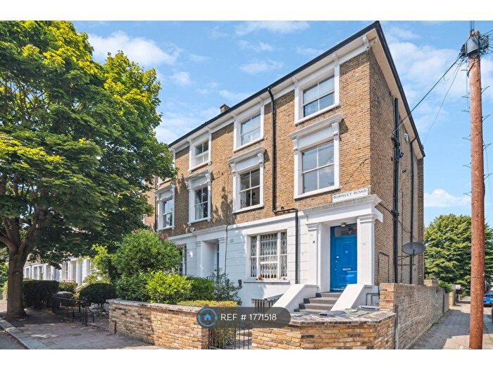 1 Bedroom Flat To Rent In Burnley Rd, London, SW9