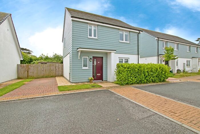 3 Bedroom Detached House For Sale In Prasow Pyski, Truro, TR3