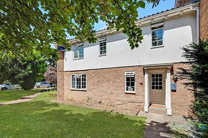 2 Bedroom Terraced House For Sale In Basildon, Essex, SS13