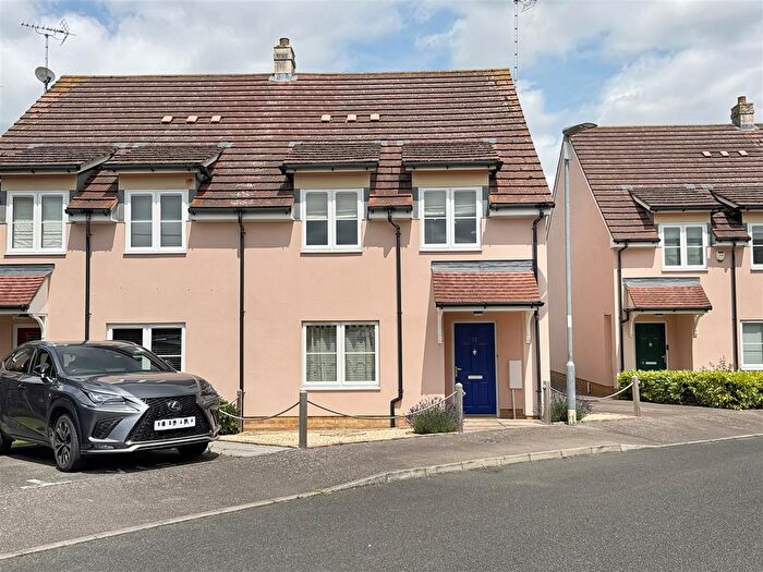 4 Bedroom Semi-Detached House For Sale In Swift's Corner, Fulbourn, Cambridge, CB21