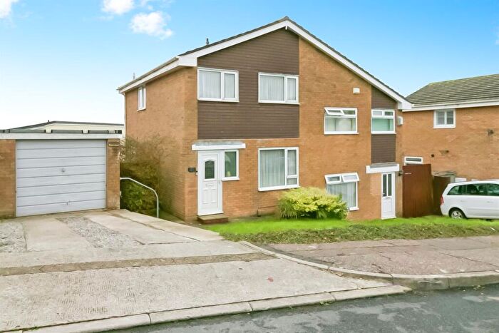 3 Bedroom Semi Detached House For Sale In Lydstep Road, Barry, CF62