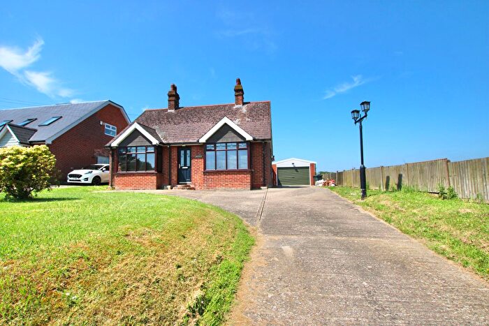 3 Bedroom Bungalow For Sale In Mill Hill, Ashford Road, Kingsnorth, Ashford, TN23