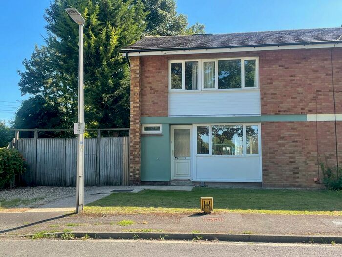3 Bedroom End Of Terrace House To Rent In Stuart Drive, Royston, SG8