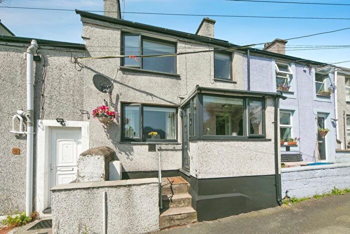 3 Bedroom Terraced House For Sale In Brynteg Street, Carneddi, Bethesda, Bangor, LL57