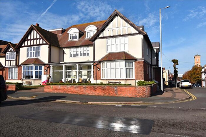 1 Bedroom Retirement Property For Sale In Marine Parade, Dovercourt, Harwich, Essex, CO12