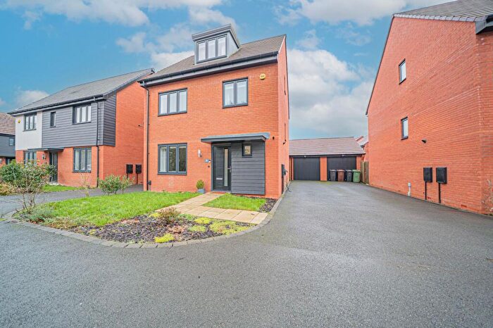 4 Bedroom Detached House For Sale In Spitfire Avenue, Shirley, B90