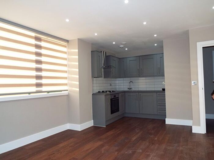 1 Bedroom Flat To Rent In Fishponds Road, Wokingham, RG41