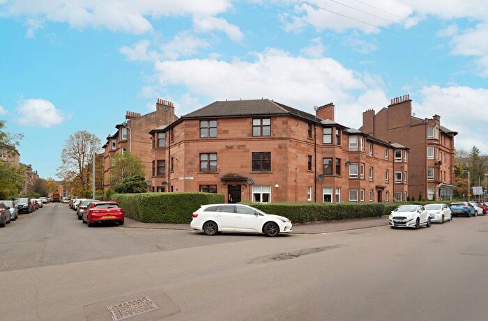 2 Bedroom Flat For Sale In Brisbane Street, Mount Florida, G42