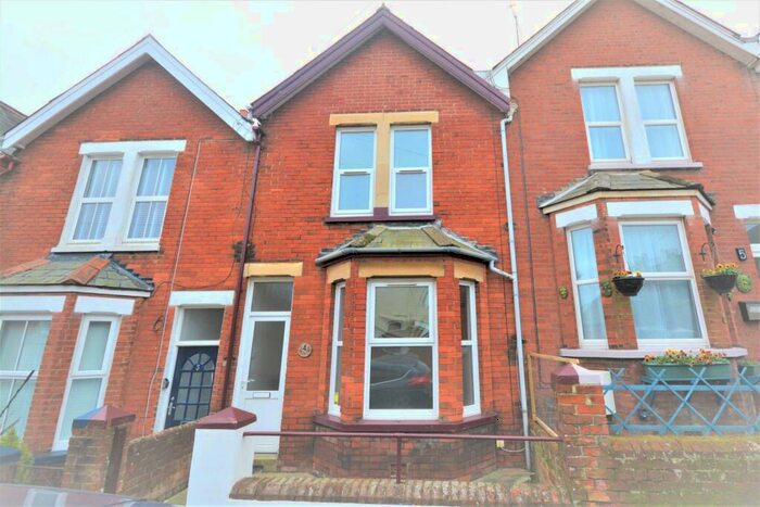 3 Bedroom Terraced House To Rent In South Road, Cowes, PO31