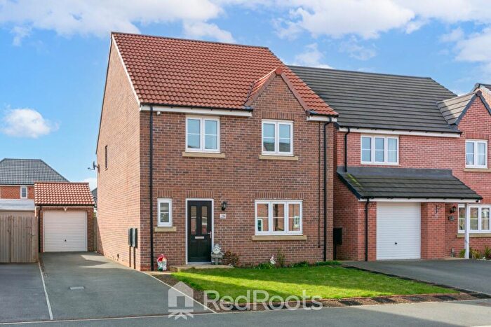 4 Bedroom Detached House For Sale In Roxbury Drive, Hatfield, Doncaster, DN7