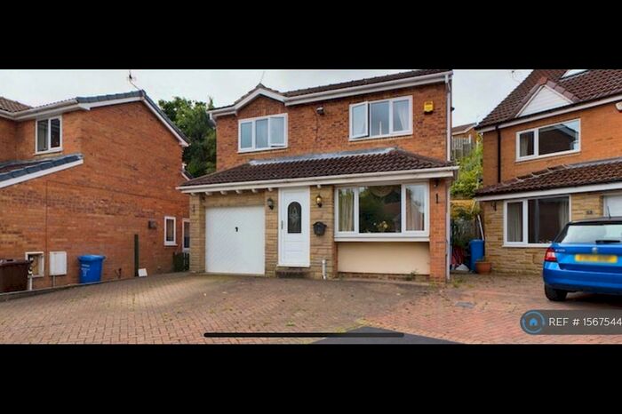 4 Bedroom Detached House To Rent In Merbeck Drive, Sheffield, S35