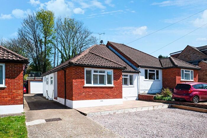 3 Bedroom Semi-Detached Bungalow For Sale In Sunnybank, Warlingham, CR6