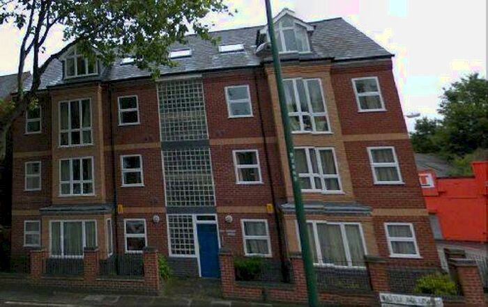 4 Bedroom Apartment To Rent In Chapel Court, Lenton, Nottingham, Nottinghamshire, NG7