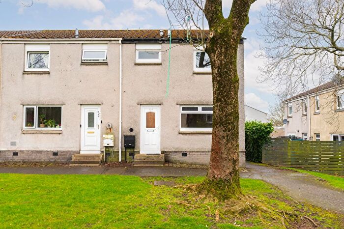 3 Bedroom Terraced House For Sale In Harburn Drive, West Calder, EH55
