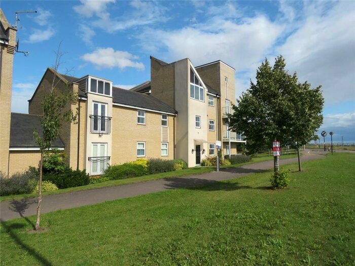 2 Bedroom Apartment To Rent In Stone Hill, Loves Farm, St Neots, Cambs, PE19