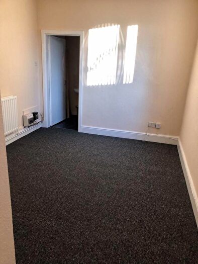 Flat To Rent In Selwyn Road, Edgbaston, Birmingham, B16