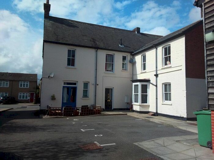 2 Bedroom Maisonette To Rent In Railway Street, Braintree, CM7