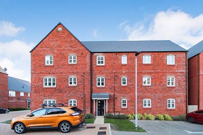 2 Bedroom Flat For Sale In Burns Road, New Cardington, MK42