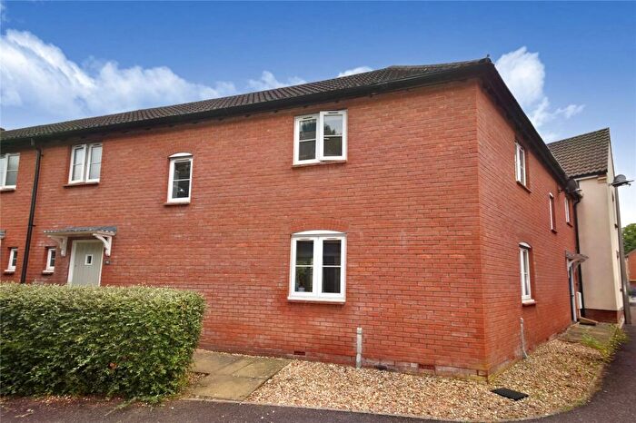 3 Bedroom Semi-Detached House To Rent In Kestrel Close, Tiverton, Devon, EX16