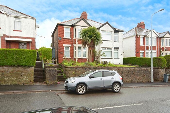 3 Bedroom Semi-Detached House For Sale In Wentloog Road, Rumney, Cardiff, CF3