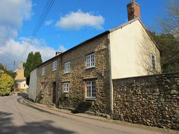 4 Bedroom End Of Terrace House To Rent In West Street, Broadwindsor, Beaminster, DT8
