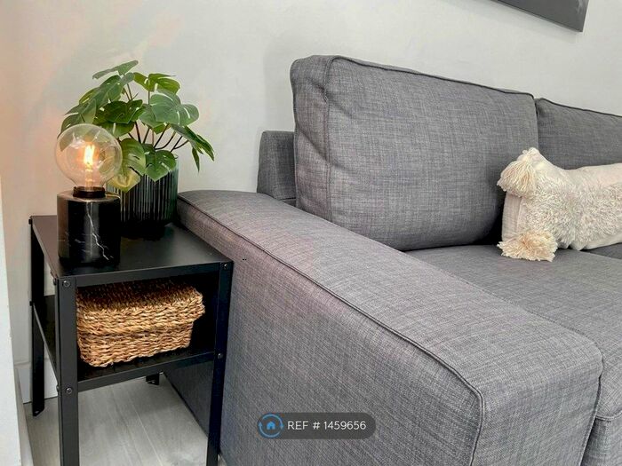 4 Bedroom Terraced House To Rent In Irving Road, Coventry, CV1