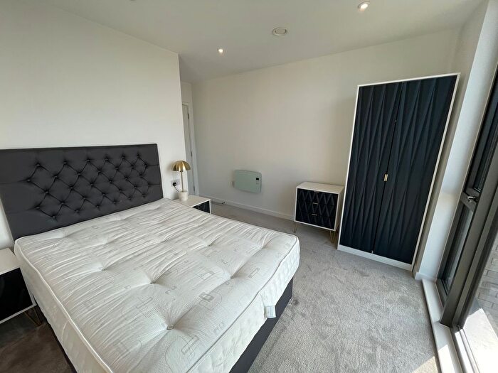 1 Bedroom Flat For Sale In Queen Street, Salford, M3