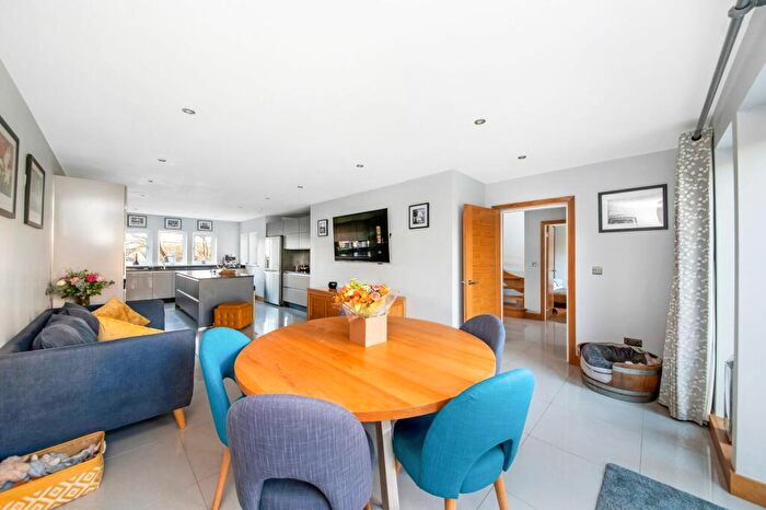 5 Bedroom Detached House For Sale In Northgate, Honley, HD9