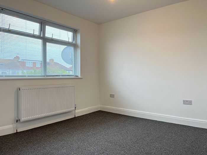 4 Bedroom Terraced House To Rent In Rylston Road, Palmers Green, N13