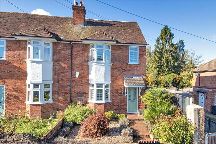 3 Bedroom End Of Terrace House For Sale In Golding Road, Sevenoaks, Kent, TN13