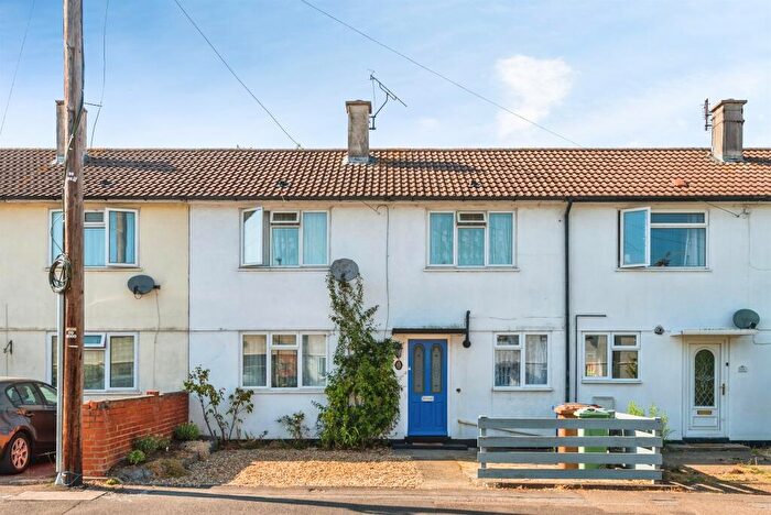 3 Bedroom Terraced House For Sale In Priory Road, Oxford, OX4