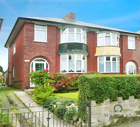 3 Bedroom Semi-Detached House To Rent In Bristol Road South, Rednal, Birmingham, West Midlands, B45