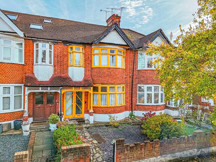 3 Bedroom Terraced House For Sale In Tufton Road, Chingford, London, E4