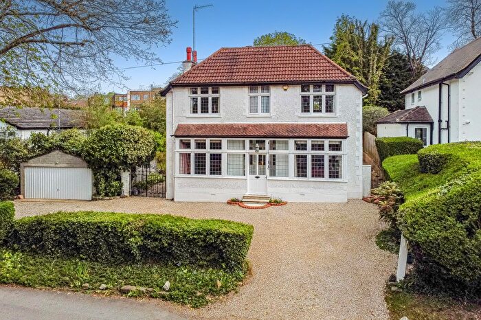 5 Bedroom Detached House For Sale In California Lane, Bushey Heath, WD23