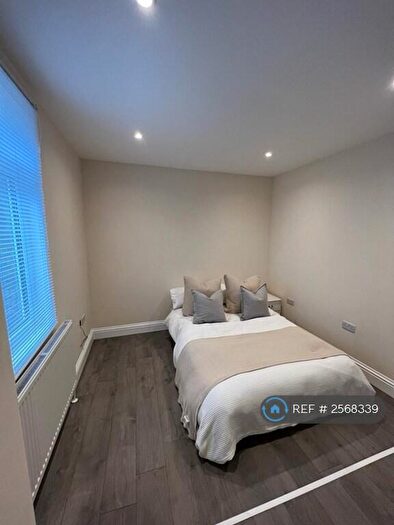 Studio To Rent In Brook Street, Luton, LU3