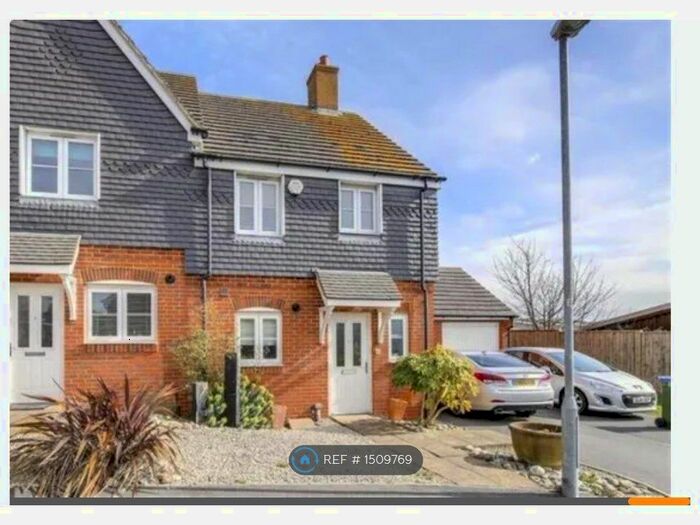 3 Bedroom Terraced House To Rent In Coxwell Close, Seaford, BN25