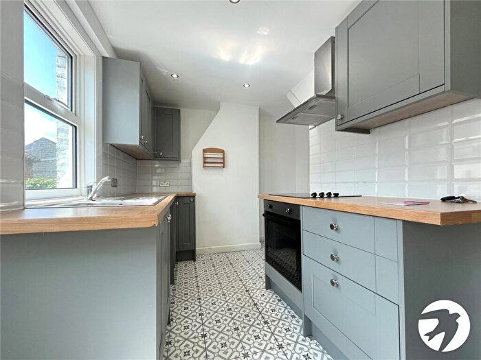 1 Bedroom Terraced House To Rent In Key Street, Sittingbourne, ME10