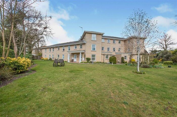 2 Bedroom Flat To Rent In Coddenham Road, Needham Market, Ipswich, IP6