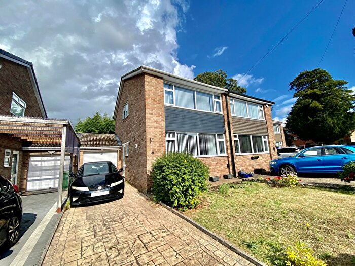 3 Bedroom Property To Rent In Matford Close, Bristol, BS10