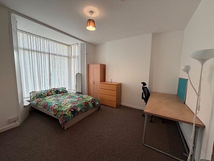 1 Bedroom Flat To Rent In Oystermouth Road, West Glamorgan, SA1