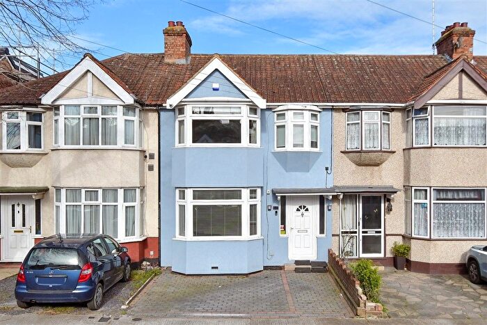 3 Bedroom Terraced House For Sale In Kingsmead Avenue, Romford, Essex, RM1